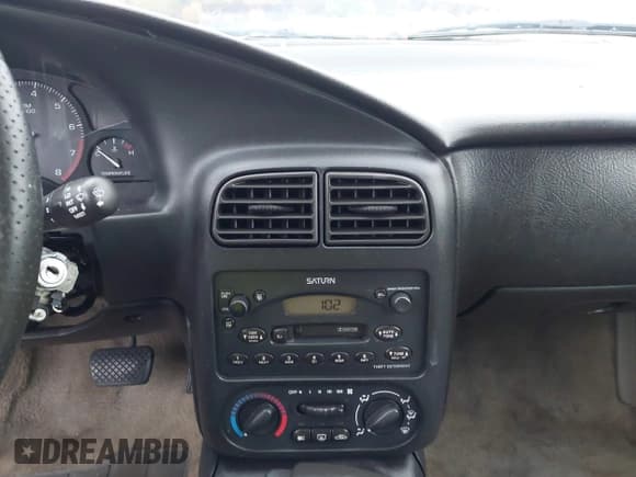 ✅ 2000 Saturn SC • VIN: 1G8ZY1271YZ183166 • Лот: 43598743. Опубликован ранее на IAAI с пробегом 234 002 миль. Бесплатный доступ к архиву аукционных продаж из США и подробный отчёт об истории автомобиля на DreamBid. Изображение 12.