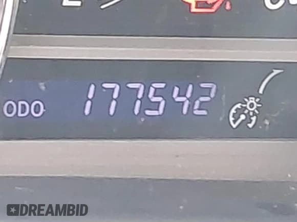 ✅ 2013 Toyota Venza LE • VIN: 4T3ZA3BB1DU080186 • Лот: 43390277. Опубликован ранее на IAAI с пробегом 177 542 миль. Бесплатный доступ к архиву аукционных продаж из США и подробный отчёт об истории автомобиля на DreamBid. Изображение 15.