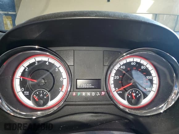 ✅ 2014 Dodge Grand Caravan SE • VIN: 2C4RDGBG7ER167399 • Lot: 71005075. Wystawiony na Copart z przebiegiem 213 600 mil. Bezpłatny archiwum sprzedaży aukcyjnych z USA i szczegółowy raport historii pojazdu na DreamBid. Zdjęcie 9.