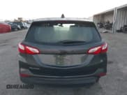 ✅ 2020 Chevrolet Equinox LS • VIN: 3GNAXHEV8LS674632 • Lot: 43515093. Wystawiony na IAAI z przebiegiem 62 825 mil. Bezpłatny archiwum sprzedaży aukcyjnych z USA i szczegółowy raport historii pojazdu na DreamBid. Zdjęcie 17.