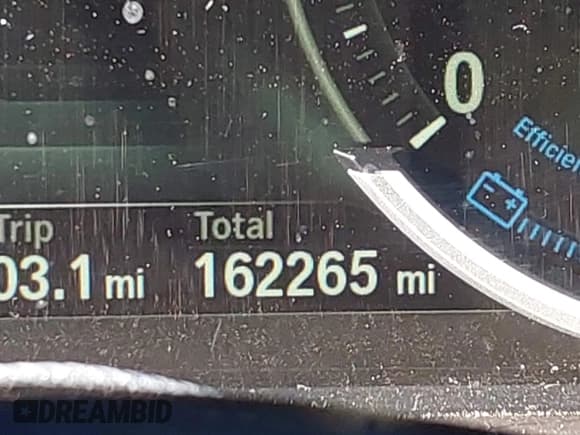 ✅ 2014 BMW 7 Series 750i xDrive • VIN: WBAYB6C50ED224499 • Lot: 43847043. Wystawiony na IAAI z przebiegiem 162 265 mil. Bezpłatny archiwum sprzedaży aukcyjnych z USA i szczegółowy raport historii pojazdu na DreamBid. Zdjęcie 15.