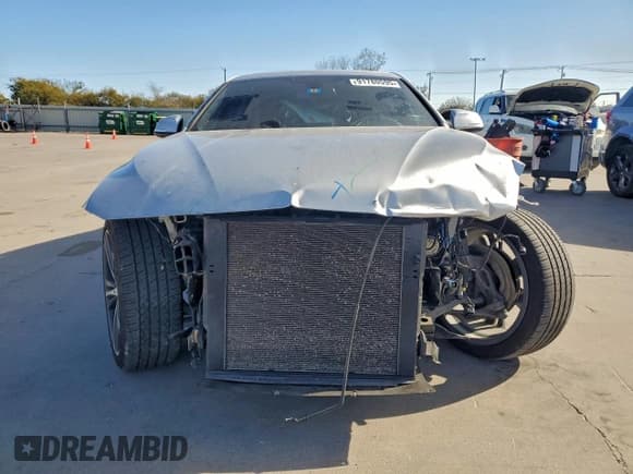 ✅ 2018 BMW 4 Series 430i • VIN: WBA4J1C58JBG81106 • Lot: 91780595. Wystawiony na Copart z przebiegiem 73 419 mil. Bezpłatny archiwum sprzedaży aukcyjnych z USA i szczegółowy raport historii pojazdu na DreamBid. Zdjęcie 5.