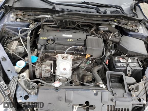 ✅ 2017 Honda Accord Sport SE • VIN: 1HGCR2F1XHA073852 • Lot: 89628435. Listed on Copart with Not provided. Free auction sales archive from the USA and detailed vehicle history report at DreamBid. Image 11.