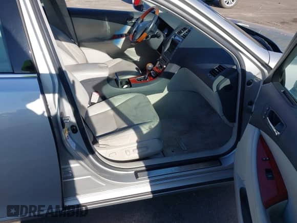 2007 Lexus ES 330 z VIN JTHBJ46G672039688, wystawiony jako IAAI lot #43525818 z przebiegiem 169 519 mil mil oraz . Historia ofert i sprzedaży dostępna na DreamBid. Obrazek 5.