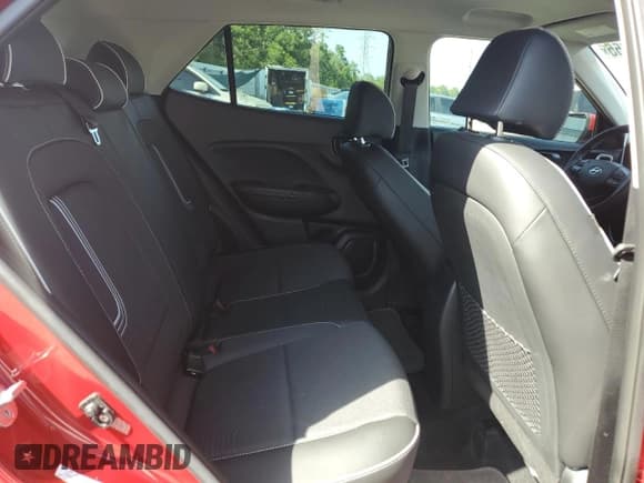 ✅ 2022 Hyundai Venue Limited • VIN: KMHRC8A37NU184709 • Lot: 57031255. Listed on Copart with 21,378 mi. Free auction sales archive from the USA and detailed vehicle history report at DreamBid. Image 10.