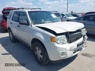 ✅ 2012 Ford Escape XLT • VIN: 1FMCU0D74CKA35251 • Лот: 43357954. Опубликован ранее на IAAI с пробегом 92 476 миль. Бесплатный доступ к архиву аукционных продаж из США и подробный отчёт об истории автомобиля на DreamBid. Изображение 1.