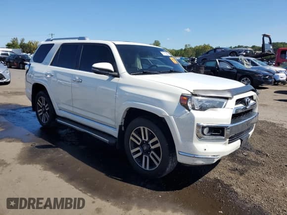 ✅ 2017 Toyota 4Runner TRD Off Road Premium • VIN: JTEBU5JR9H5424925 • Lot: 71713355. Listed on Copart with Not provided. Free auction sales archive from the USA and detailed vehicle history report at DreamBid. Image 4.