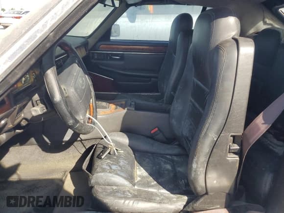 ✅ 1995 Jaguar XJS • VIN: SAJNX2748SC198836 • Лот: 75833334. Опубликован ранее на Copart с пробегом 145 794 миль. Бесплатный доступ к архиву аукционных продаж из США и подробный отчёт об истории автомобиля на DreamBid. Изображение 7.