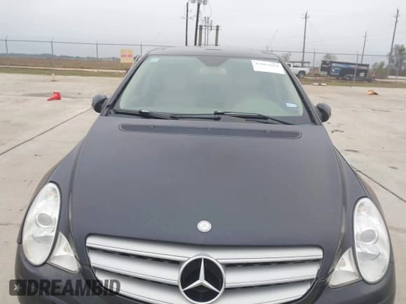 ✅ 2008 Mercedes-Benz R 3.5L • VIN: 4JGCB56E58A081330 • Lot: 43863664. Listed on IAAI with 320,172 mi. Free auction sales archive from the USA and detailed vehicle history report at DreamBid. Image 6.