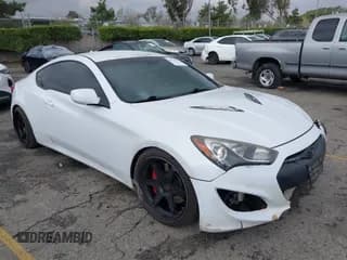 ✅ 2014 Hyundai Genesis Coupe R-Spec • VIN: KMHHT6KD3EU118357 • Lot: 40970527. Wystawiony na IAAI z przebiegiem 94 174 mil. Bezpłatny archiwum sprzedaży aukcyjnych z USA i szczegółowy raport historii pojazdu na DreamBid. Zdjęcie 1.