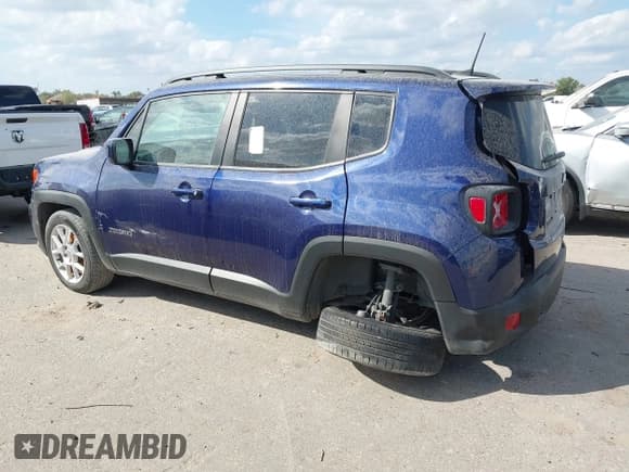 ✅ 2021 Jeep Renegade Latitude • VIN: ZACNJCBB2MPM45422 • Lot: 43500071. Listed on IAAI with 77,285 mi. Free auction sales archive from the USA and detailed vehicle history report at DreamBid. Image 3.