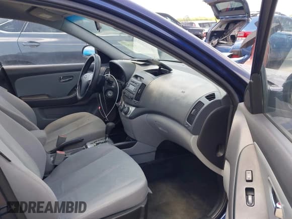 ✅ 2010 Hyundai Elantra GLS • VIN: KMHDU4AD8AU022736 • Lot: 42834797. Listed on IAAI with 165,068 mi. Free auction sales archive from the USA and detailed vehicle history report at DreamBid. Image 5.