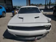 ✅ 2018 Dodge Challenger SXT Plus • VIN: 2C3CDZAG0JH229264 • Лот: 86175465. Опубликован ранее на Copart с пробегом 100 003 миль. Бесплатный доступ к архиву аукционных продаж из США и подробный отчёт об истории автомобиля на DreamBid. Изображение 5.