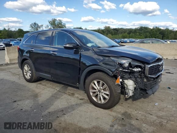 ✅ 2019 Kia Sorento L • VIN: 5XYPG4A31KG517699 • Lot: 71016255. Wystawiony na Copart z przebiegiem 99 241 mil. Bezpłatny archiwum sprzedaży aukcyjnych z USA i szczegółowy raport historii pojazdu na DreamBid. Zdjęcie 4.