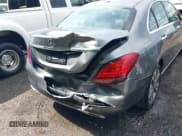 ✅ 2021 Mercedes-Benz C 300 • VIN: W1KWF8EB0MR637737 • Lot: 42613010. Wystawiony na IAAI z przebiegiem 71 368 mil. Bezpłatny archiwum sprzedaży aukcyjnych z USA i szczegółowy raport historii pojazdu na DreamBid. Zdjęcie 6.
