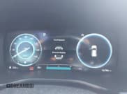 ✅ 2023 Hyundai Santa Fe Calligraphy • VIN: 5NMS54AL7PH577709 • Lot: 41771355. Wystawiony na IAAI z przebiegiem 16 786 mil. Bezpłatny archiwum sprzedaży aukcyjnych z USA i szczegółowy raport historii pojazdu na DreamBid. Zdjęcie 7.