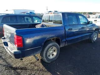 ✅ 2007 Dodge Dakota SLT • VIN: 1D7HE48K67S107608 • Lot: 43728265. Listed on IAAI with 270,878 mi. Free auction sales archive from the USA and detailed vehicle history report at DreamBid. Image 4.