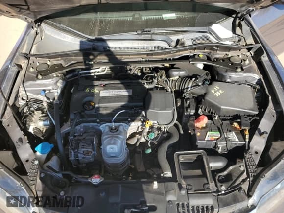 ✅ 2014 Honda Accord EX • VIN: 1HGCT1B71EA010088 • Lot: 91727995. Listed on Copart with 38,305 mi. Free auction sales archive from the USA and detailed vehicle history report at DreamBid. Image 11.