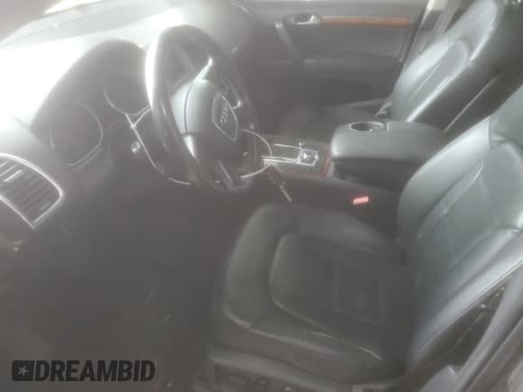 ✅ 2008 Audi Q7 Premium • VIN: WA1BV74L38D018627 • Лот: 45811705. Опубликован ранее на Copart с пробегом 219 233 миль. Бесплатный доступ к архиву аукционных продаж из США и подробный отчёт об истории автомобиля на DreamBid. Изображение 7.