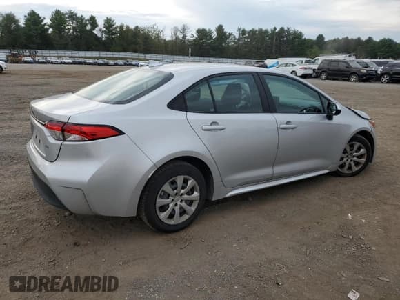 ✅ 2024 Toyota Corolla LE • VIN: 5YFB4MDE5RP141076 • Lot: 80923455. Listed on Copart with 72,623 mi. Free auction sales archive from the USA and detailed vehicle history report at DreamBid. Image 3.