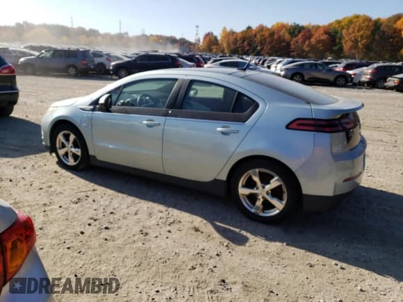 ✅ 2012 Chevrolet Volt • VIN: 1G1RB6E47CU101574 • Lot: 77485914. Wystawiony na Copart z przebiegiem Nie podano. Bezpłatny archiwum sprzedaży aukcyjnych z USA i szczegółowy raport historii pojazdu na DreamBid. Zdjęcie 2.
