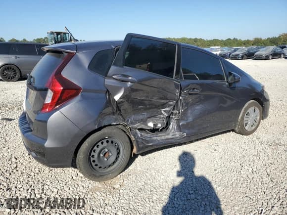 ✅ 2020 Honda Fit LX • VIN: 3HGGK5H42LM724725 • Lot: 77775114. Listed on Copart with 73,036 mi. Free auction sales archive from the USA and detailed vehicle history report at DreamBid. Image 3.