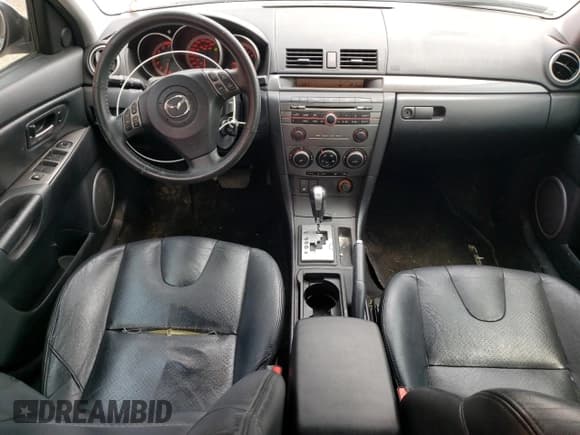✅ 2007 Mazda 3 S Touring • VIN: JM1BK323X71758850 • Lot: 64400745. Wystawiony na Copart z przebiegiem 189 188 mil. Bezpłatny archiwum sprzedaży aukcyjnych z USA i szczegółowy raport historii pojazdu na DreamBid. Zdjęcie 8.