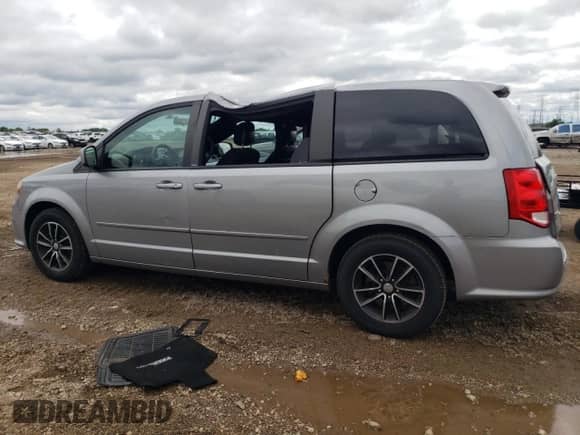 2014 Dodge Grand Caravan SXT с VIN 2C4RDGCG2ER308538, выставлен на аукционе Copart как лот 69787165 с пробегом 119 396 миль миль и Списание • Salvage title. История ставок и продаж доступна на DreamBid. Изображение 2.