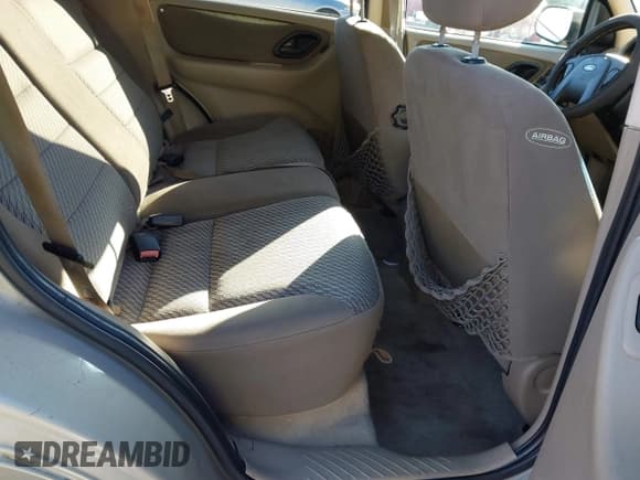 ✅ 2003 Ford Escape XLT Popular 2 • VIN: 1FMCU93163KA62727 • Lot: 43903448. Listed on IAAI with 227,438 mi. Free auction sales archive from the USA and detailed vehicle history report at DreamBid. Image 8.