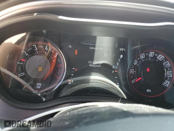 ✅ 2022 Dodge Challenger R/T • VIN: 2C3CDZBTXNH249894 • Lot: 61948954. Wystawiony na Copart z przebiegiem 23 139 mil. Bezpłatny archiwum sprzedaży aukcyjnych z USA i szczegółowy raport historii pojazdu na DreamBid. Zdjęcie 9.