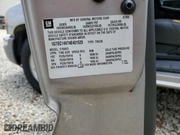 ✅ 2004 GMC Sierra 1500 Work Truck • VIN: 1GTEC14V74E401529 • Lot: 59391565. Listed on Copart with 185,396 mi. Free auction sales archive from the USA and detailed vehicle history report at DreamBid. Image 12.