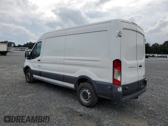 ✅ 2017 Ford Transit • VIN: 1FTYR2CM1HKA44883 • Lot: 84241475. Listed on Copart with 222,389 mi. Free auction sales archive from the USA and detailed vehicle history report at DreamBid. Image 2.
