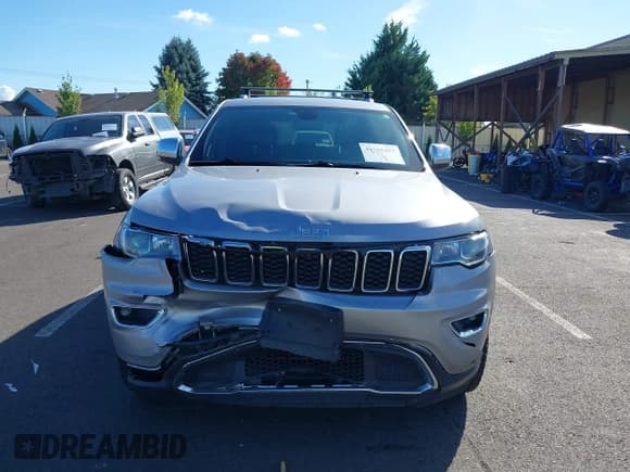 ✅ 2019 Jeep Grand Cherokee Limited • VIN: 1C4RJFBGXKC724054 • Lot: 43366485. Listed on IAAI with 101,887 mi. Free auction sales archive from the USA and detailed vehicle history report at DreamBid. Image 12.
