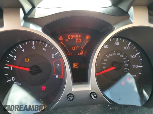 ✅ 2015 Nissan Juke SL • VIN: JN8AF5MR6FT511300 • Lot: 64632685. Listed on Copart with 69,492 mi. Free auction sales archive from the USA and detailed vehicle history report at DreamBid. Image 9.