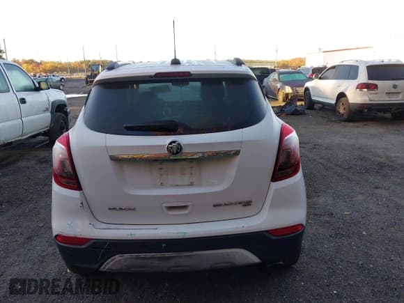 ✅ 2017 Buick Encore Preferred • VIN: KL4CJESB2HB095631 • Lot: 43491858. Wystawiony na IAAI z przebiegiem 80 346 mil. Bezpłatny archiwum sprzedaży aukcyjnych z USA i szczegółowy raport historii pojazdu na DreamBid. Zdjęcie 16.