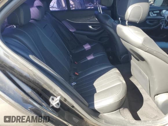 ✅ 2022 Mercedes-Benz E 350 • VIN: W1KZF8DB4NB077892 • Lot: 69404085. Listed on Copart with 74,067 mi. Free auction sales archive from the USA and detailed vehicle history report at DreamBid. Image 10.