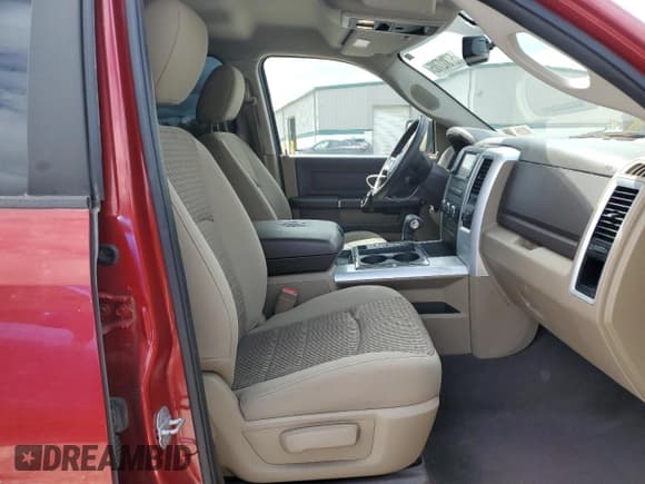 ✅ 2010 Dodge 1500 SLT • VIN: 1D7RB1GT4AS218378 • Lot: 57312785. Wystawiony na Copart z przebiegiem 81 417 mil. Bezpłatny archiwum sprzedaży aukcyjnych z USA i szczegółowy raport historii pojazdu na DreamBid. Zdjęcie 10.