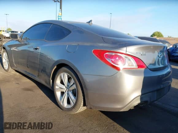2010 Hyundai Genesis Coupe Premium with VIN KMHHT6KD5AU026757, listed as a IAAI auction lot 43295010 with 97,366 mi miles and . Bid and sale history available at DreamBid. Image 3.