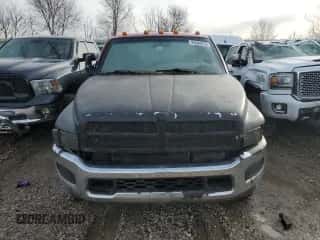 1998 Dodge 3500 z VIN 1B7MF3362WJ231356, wystawiony jako Copart lot #42594415 z przebiegiem 273 855 mil mil oraz Szkoda całkowita • Salvage title. Historia ofert i sprzedaży dostępna na DreamBid. Obrazek 5.