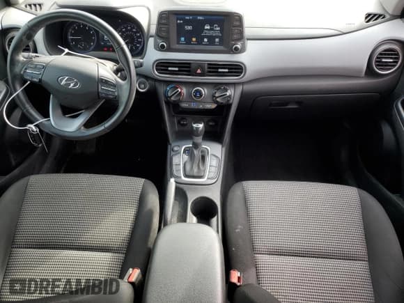 ✅ 2018 Hyundai Kona SEL • VIN: KM8K62AA4JU086462 • Лот: 67311344. Опубликован ранее на Copart с пробегом 55 607 миль. Бесплатный доступ к архиву аукционных продаж из США и подробный отчёт об истории автомобиля на DreamBid. Изображение 8.
