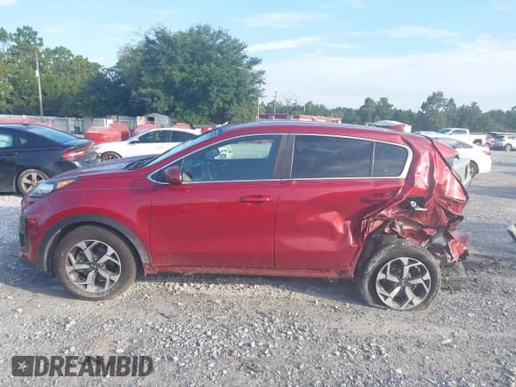 ✅ 2020 Kia Sportage LX • VIN: KNDPM3AC2L7766790 • Lot: 43055556. Listed on IAAI with 80,358 mi. Free auction sales archive from the USA and detailed vehicle history report at DreamBid. Image 14.
