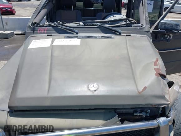 ✅ 2017 Mercedes-Benz G 63 AMG • VIN: WDCYC7DF7HX266730 • Lot: 42270749. Wystawiony na IAAI z przebiegiem Nie podano. Bezpłatny archiwum sprzedaży aukcyjnych z USA i szczegółowy raport historii pojazdu na DreamBid. Zdjęcie 10.