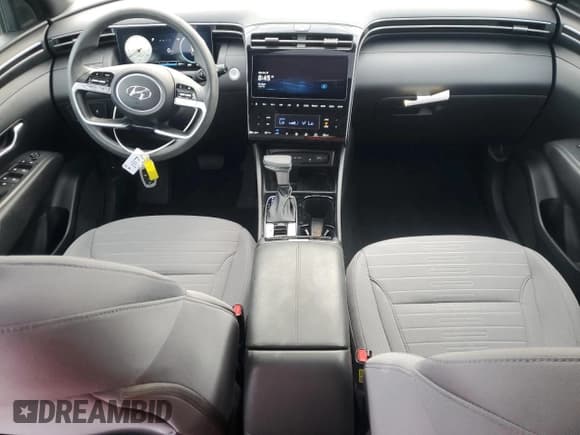 ✅ 2024 Hyundai Santa Cruz SEL • VIN: 5NTJC4AE8RH081117 • Лот: 90260675. Опубликован ранее на Copart с пробегом 13 072 миль. Бесплатный доступ к архиву аукционных продаж из США и подробный отчёт об истории автомобиля на DreamBid. Изображение 8.