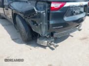 ✅ 2020 Chevrolet Traverse LT Cloth • VIN: 1GNERGKW4LJ171779 • Lot: 42976236. Listed on IAAI with 71,184 mi. Free auction sales archive from the USA and detailed vehicle history report at DreamBid. Image 6.