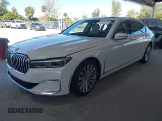 ✅ 2022 BMW 7 Series 740i • VIN: WBA7T2C08NCH51382 • Lot: 43598318. Wystawiony na IAAI z przebiegiem 81 671 mil. Bezpłatny archiwum sprzedaży aukcyjnych z USA i szczegółowy raport historii pojazdu na DreamBid. Zdjęcie 2.