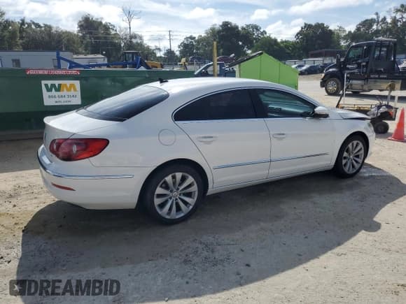 ✅ 2011 Volkswagen CC Sport • VIN: WVWMN7AN8BE730699 • Lot: 80282425. Listed on Copart with 179,786 mi. Free auction sales archive from the USA and detailed vehicle history report at DreamBid. Image 3.