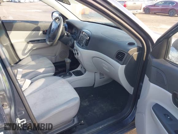 ✅ 2010 Hyundai Accent GLS • VIN: KMHCN4AC2AU482359 • Лот: 41286994. Опубликован ранее на IAAI с пробегом 147 462 миль. Бесплатный доступ к архиву аукционных продаж из США и подробный отчёт об истории автомобиля на DreamBid. Изображение 5.