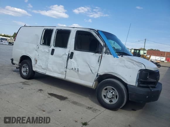 ✅ 2015 Chevrolet Express Cargo • VIN: 1GCWGFCF2F1101293 • Lot: 80942025. Listed on Copart with 224,865 mi. Free auction sales archive from the USA and detailed vehicle history report at DreamBid. Image 4.
