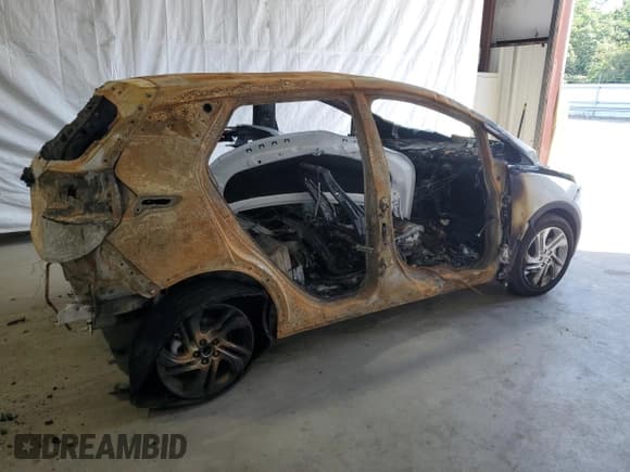 ✅ 2023 Chevrolet Bolt EV 1LT • VIN: 1G1FW6S04P4173735 • Lot: 62980014. Wystawiony na Copart z przebiegiem Nie podano. Bezpłatny archiwum sprzedaży aukcyjnych z USA i szczegółowy raport historii pojazdu na DreamBid. Zdjęcie 3.