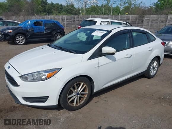 ✅ 2016 Ford Focus SE • VIN: 1FADP3F27GL248431 • Lot: 42376435. Wystawiony na IAAI z przebiegiem 173 731 mil. Bezpłatny archiwum sprzedaży aukcyjnych z USA i szczegółowy raport historii pojazdu na DreamBid. Zdjęcie 2.